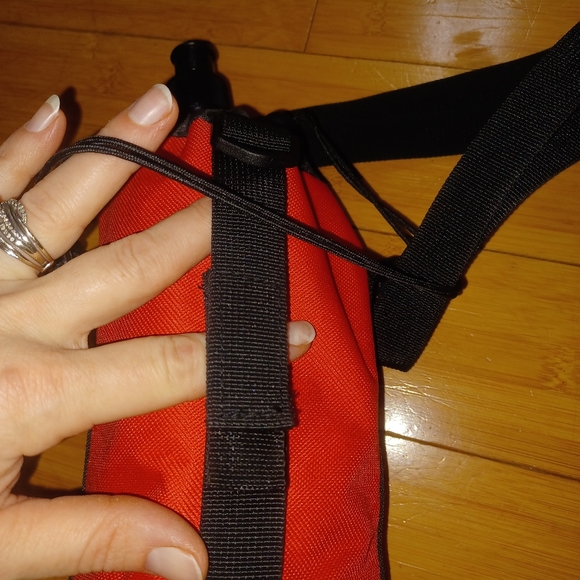 Six Flags reusable bottle bundle - Picture 7 of 8